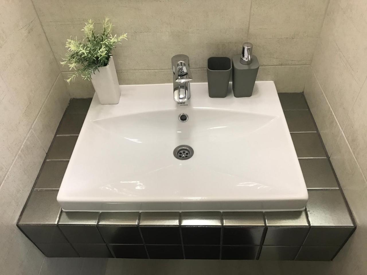 Святобор Lux Apartments Kiew Exterior foto